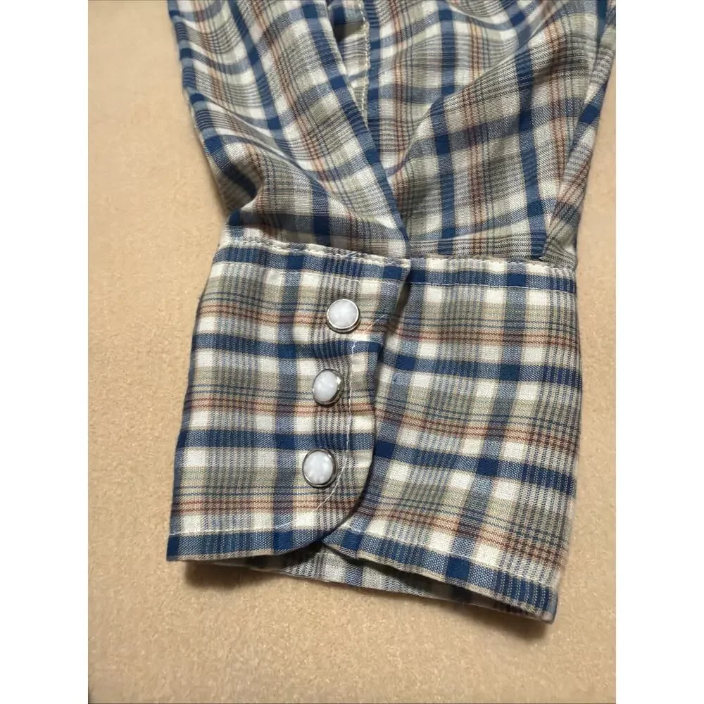 Vintage Levi’s Plaid Button Down Shirt Large